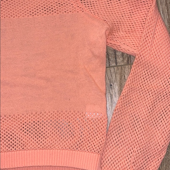 Victoria’s Secret crew neck cropped sweater - Picture 2 of 2